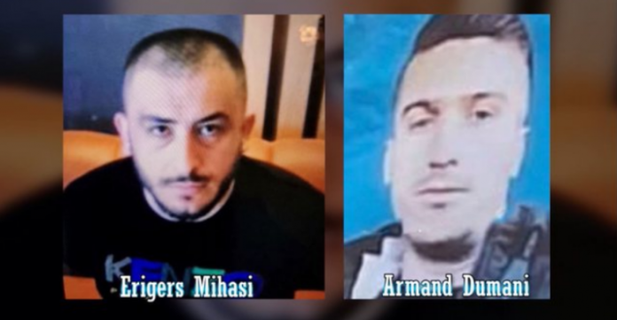 Publikohen pamjet: Momenti kur ekzekutohen me breshëri automatike Erigers Mihasi dhe Armando Dumani (VIDEO) - infowebtv.com