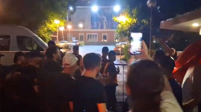 protestuesit para PD